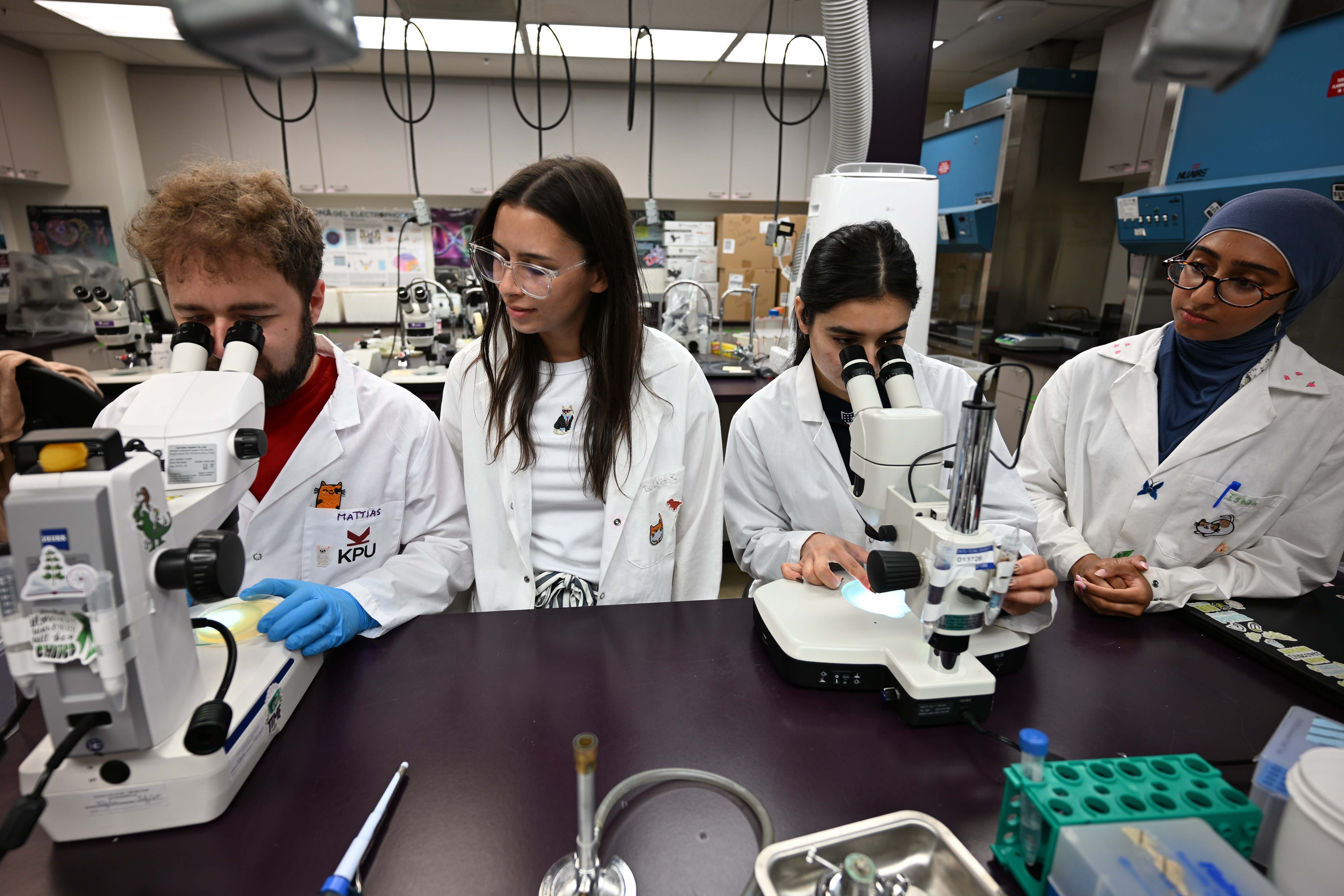 Dr. Kelsie Doering with student researchers.