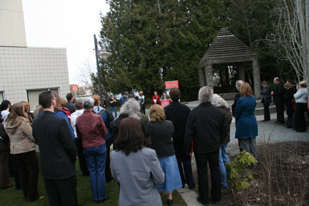 aboriginal_gathering_place_01