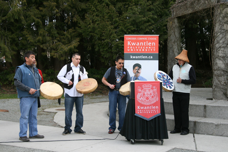 aboriginal_gathering_place_02