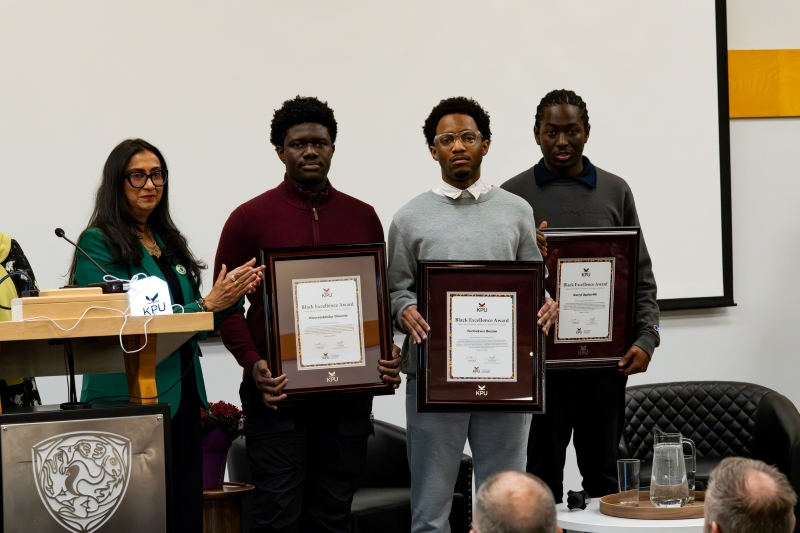 Oluwatobiloba Oluwole, Tochukwu Ibezim, Darryl Opoku-Nti.