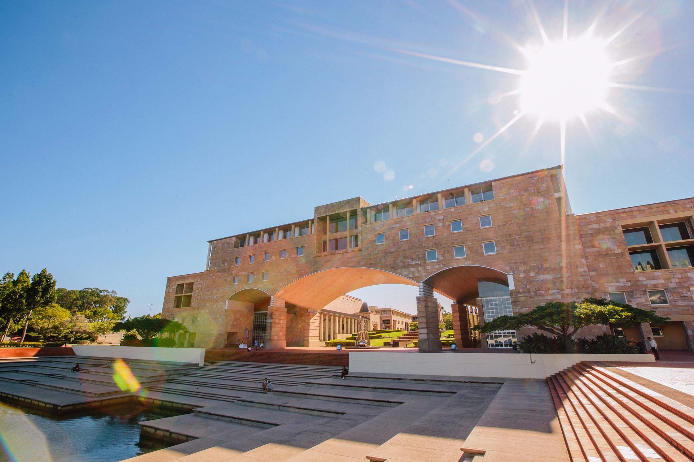Bond University Arch